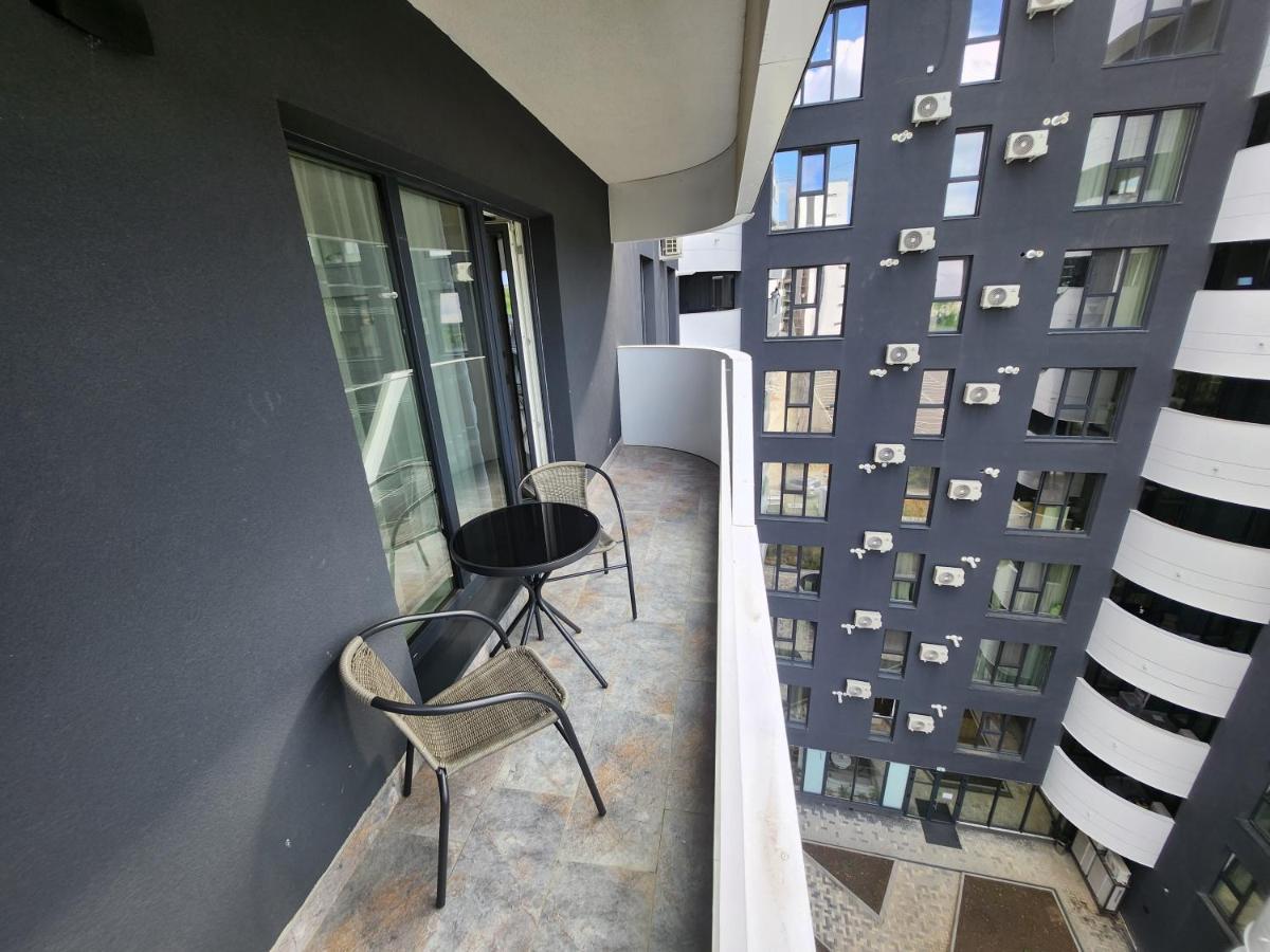 Near Airport 2 Rooms Apartments In Himson Yaş Dış mekan fotoğraf